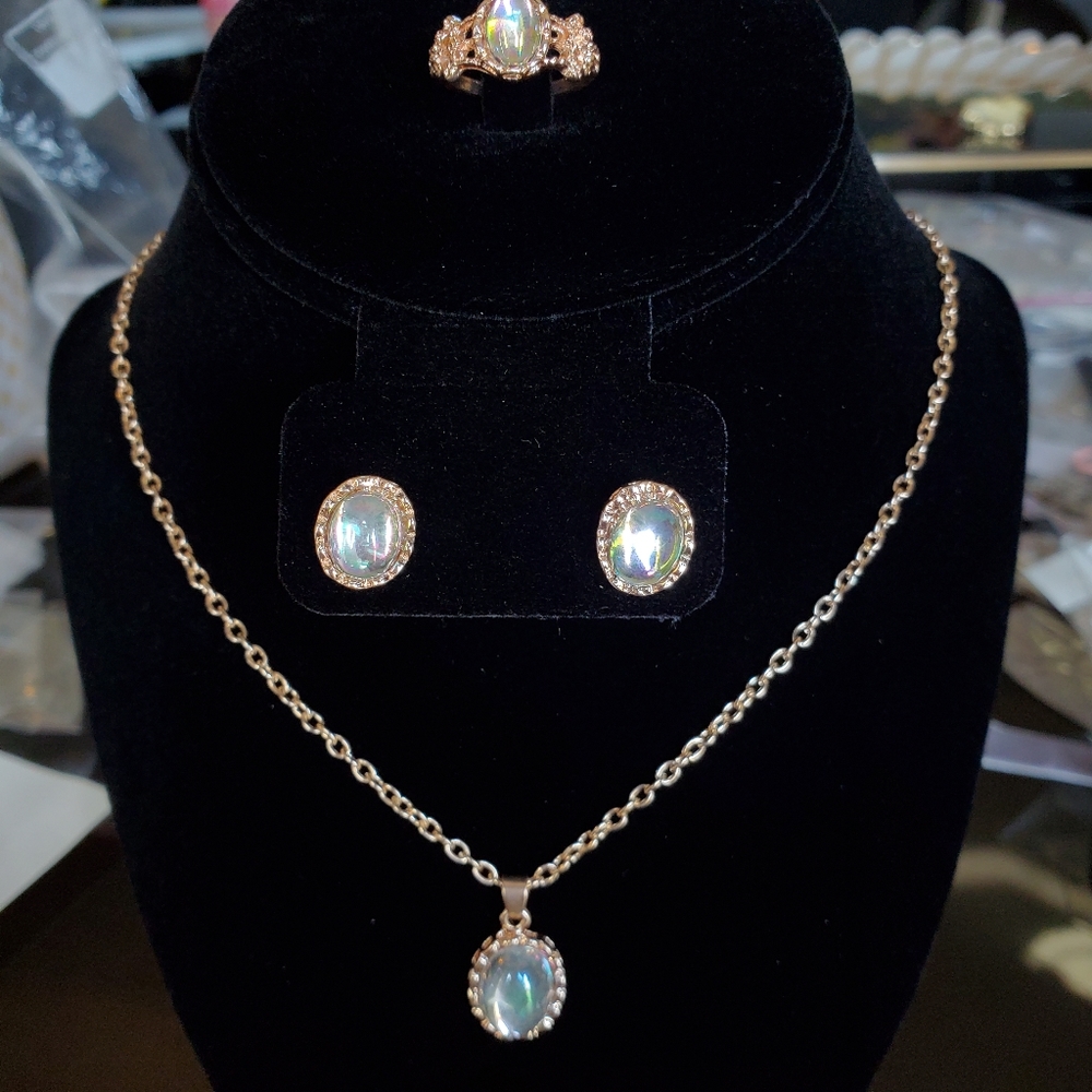 Gorgeous faux fire opal jewelry set - Picture 9 of 9